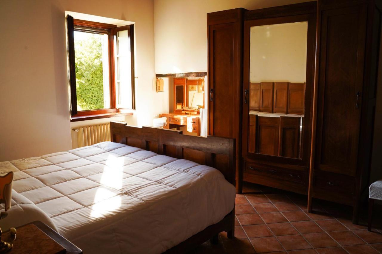 Agriturismo Podere Luchiano Amelia Luaran gambar